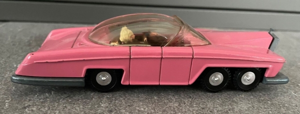 Dinky Toys England Lady Penelopes Fab 1 Thunderbird 1965 DieCast Model (9603)